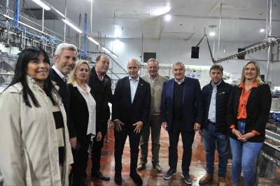 Morales impulsa un &ldquo;acuerdo fiscal&rdquo; y &ldquo;reglas claras&rdquo; para el desarrollo productivo del pa&iacute;s