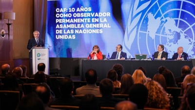 El Presidente reclam&oacute; poner fin a "los bloqueos en Am&eacute;rica Latina"