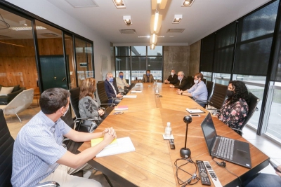 Gobierno y sector empresarial azucarero consensuaron agenda de trabajo en conjunto