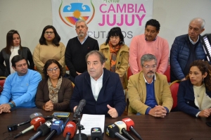 La Legislatura ratificar&aacute; por ley t&iacute;tulos de propiedad comunitaria