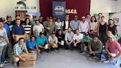El Gobierno de Jujuy benefici&oacute; a 60 familias productoras con la entrega de insumos