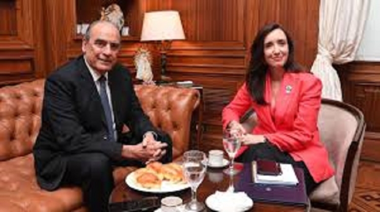 En el Senado, Francos defendi&oacute; el primer a&ntilde;o de gobierno de Milei y admiti&oacute; que se considera la candidatura de una mujer a la Corte