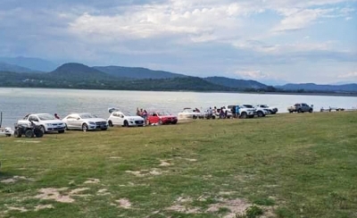 Prohibici&oacute;n de la pesca en la orilla en los diques