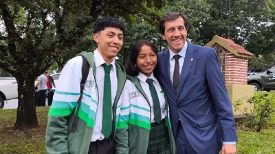Sadir presente en el acto de la Autonom&iacute;a Pol&iacute;tica de Jujuy