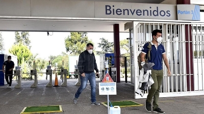 M&aacute;s empresas automotrices y autopartistas retoman la producci&oacute;n tras dos meses de cuarentena