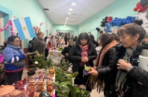 El Ministerio de Desarrollo Humano celebr&oacute; el D&iacute;a de la Madre con una serenata y paseo artesanal