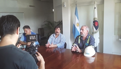 Agua Potable trabaja por p&eacute;rdida en un acueducto en Huaico