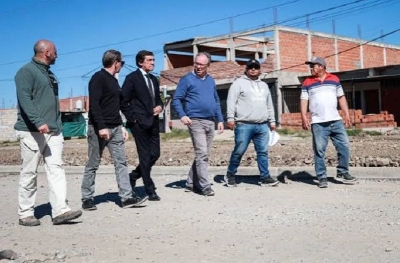 Avanza la pavimentaci&oacute;n de la avenida Juella para mejorar la conexi&oacute;n entre San Salvador y Palpal&aacute;