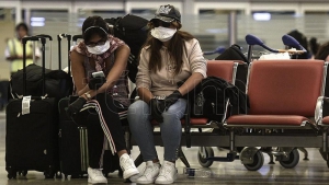 El Gobierno no autorizar&aacute; el ingreso de turistas de pa&iacute;ses lim&iacute;trofes hasta el 8 de enero y de otros destinos