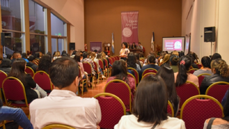 Ley Micaela: inici&oacute; la capacitaci&oacute;n en el Colegio de Abogados