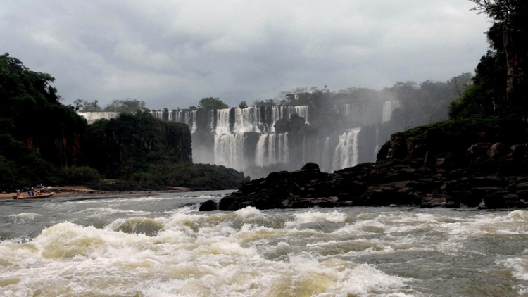 Parejas LGBTIQ+ extranjeras podr&aacute;n casarse en la naturaleza de Misiones