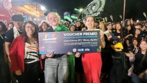 FNE 2026: la Escuela de Comercio N&deg; 2 y Todos Juntos ganaron los premios por carrozas ambientales