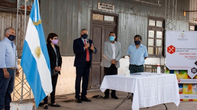 Se firm&oacute; el inicio de obra para escuela de capacitaci&oacute;n laboral