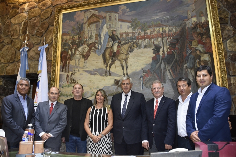 Se busca reactivar el Parlamento del NOA