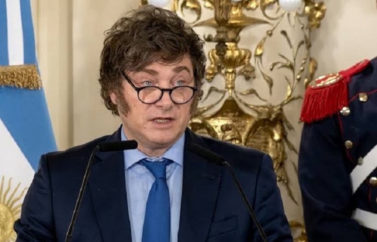 Malvinas: el Gobierno asegur&oacute; que una empresa brit&aacute;nica realiz&oacute; vuelos ilegales a Malvinas y exigir&aacute; sanciones