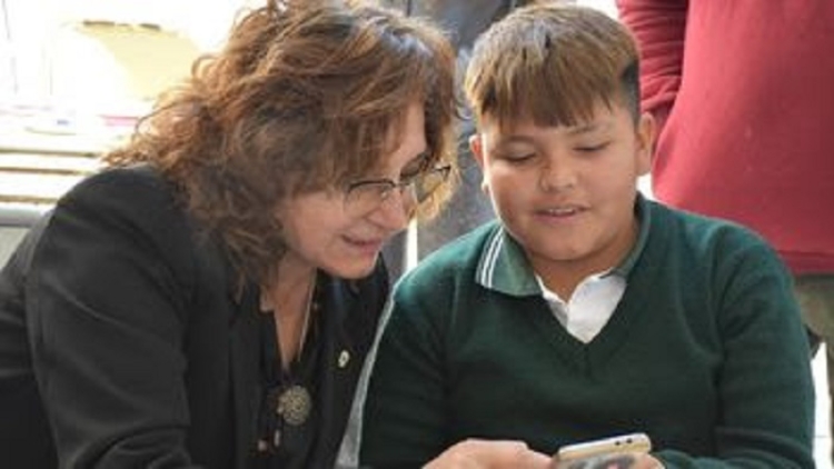 La ministra Serrano visit&oacute; la muestra matem&aacute;tica de la Escuela N&deg; 443 de San Pedro