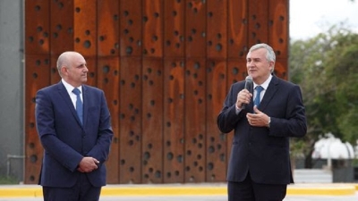 Con la nueva torre de control el aeropuerto "Gobernador Horacio Guzm&aacute;n" da otro paso a la modernidad