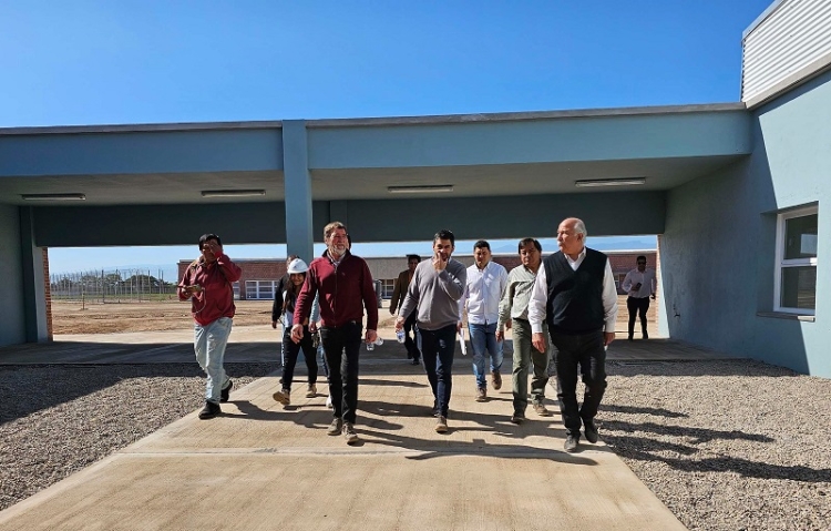 Precandidatos del Frente Cambia Jujuy visitaron en Chalic&aacute;n dependencias del nuevo penal