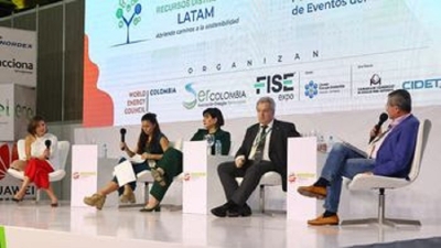 Con Cauchari y m&aacute;s proyectos. Jujuy, exponente de Argentina en feria de renovables