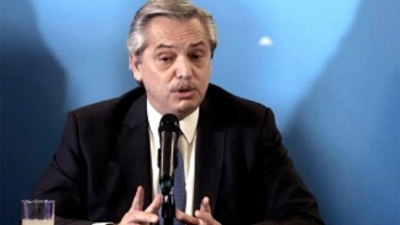 Fern&aacute;ndez asegur&oacute; que "nadie est&aacute; exento" de este virus que "cambi&oacute; la visi&oacute;n del mundo"