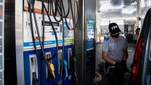 YPF aumenta el precio de sus combustibles 6% en promedio