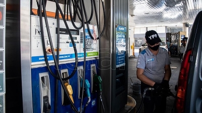 YPF aumenta el precio de sus combustibles 6% en promedio