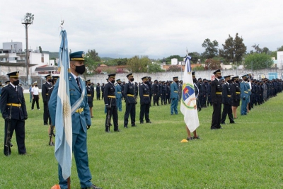 Egreso de agentes policiales y auxiliares en seguridad p&uacute;blica con orientaci&oacute;n penitenciaria