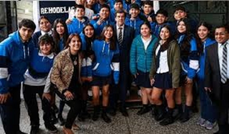 Carlos Sadir inaugur&oacute; las obras de refacci&oacute;n integral del Bachillerato Provincial N&deg; 4 de La Mendieta