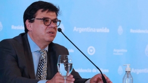 Moroni participar&aacute; de un encuentro para crear un fondo de protecci&oacute;n social