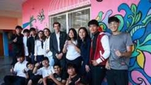 Sadir visit&oacute; a alumnos integrantes del proyecto literario "Historias que dan miedo"