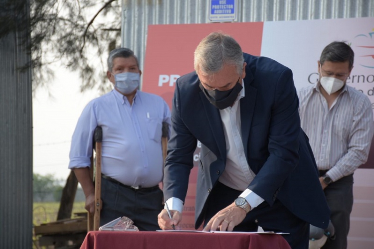 Se firm&oacute; el inicio de obra del colegio secundario 38 de las pampitas