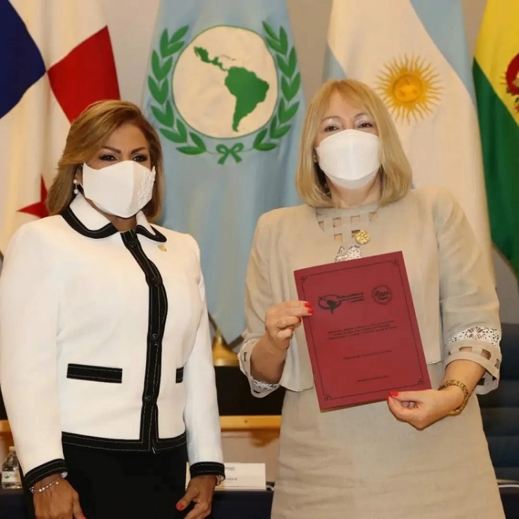 Parlatino firma convenio de cooperaci&oacute;n para la prevenci&oacute;n de la corrupci&oacute;n en la regi&oacute;n