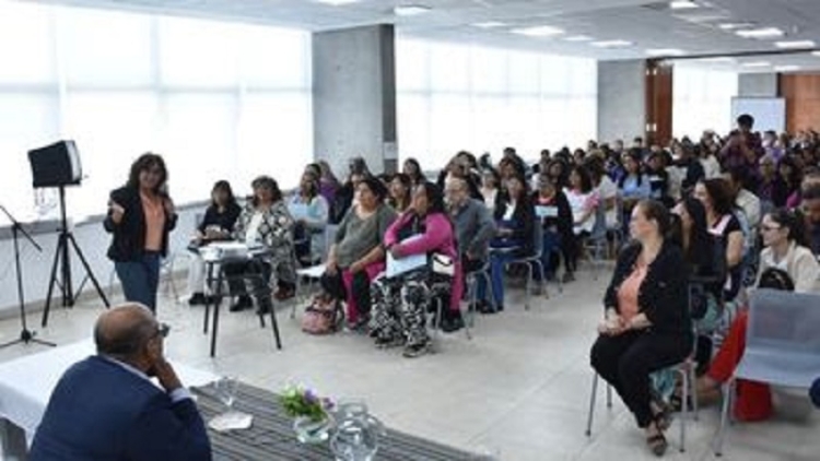 Reconocimiento y trabajo conjunto en el D&iacute;a de las Cooperadoras Escolares