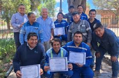 Agua Potable de Jujuy: entrega de certificados de capacitaci&oacute;n a operadores de plantas de toda la provincia