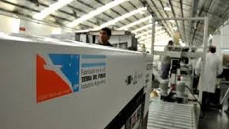 Paro total en Tierra del Fuego por la baja de aranceles que determin&oacute; el Gobierno