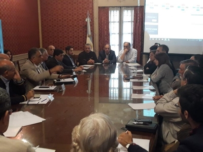 Solicitan definir pol&iacute;ticas que diferencien a las regiones del interior del pa&iacute;s