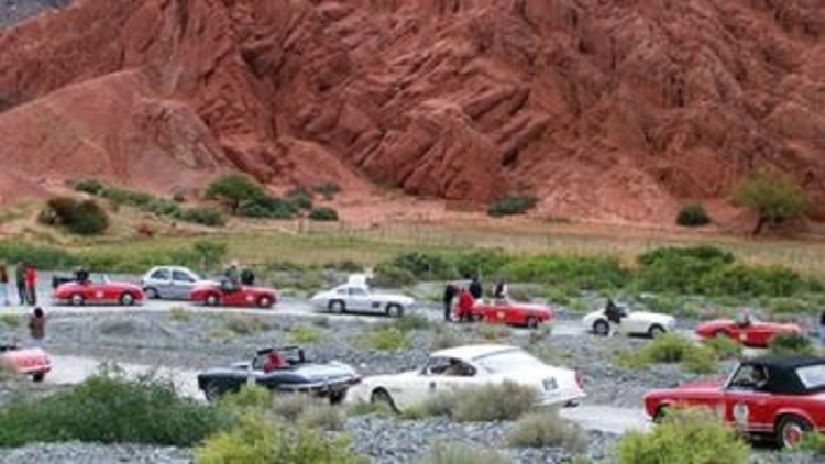 La Gran Carrera de Autos Cl&aacute;sicos transitar&aacute; Jujuy