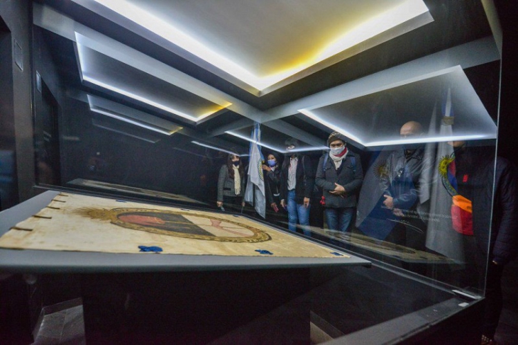 Gu&iacute;as de turismo visitaron el Centro de Interpretaci&oacute;n de la Bandera de la Libertad Civil