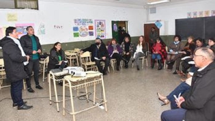 Reuni&oacute;n de Supervisores para la Revinculaci&oacute;n Educativa