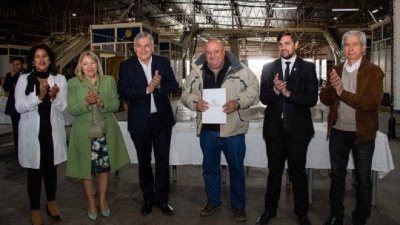 El gobierno fortalece al sector tabacalero