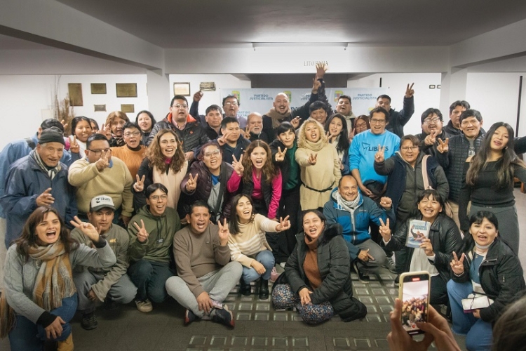 En la sede del partido justicialista se conform&oacute; el &ldquo;frente Fuerza patria&rdquo;