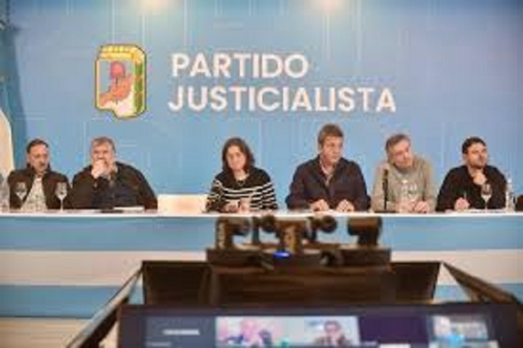Con presencia de Massa, Grabois y M&aacute;ximo, el PJ deline&oacute; su estrategia tras el fallo contra Cristina Kirchner