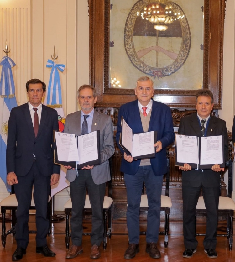 Medicina en Jujuy: &ldquo;una gran oportunidad para nuestros j&oacute;venes&rdquo;, defini&oacute; Sadir