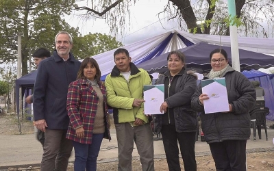Ediles participaron del aniversario y entrega de certificados de adjudicaci&oacute;n a vecinos del sector 28 de septiembre