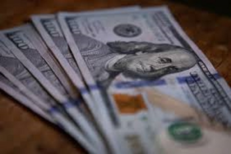 El Banco Central sigui&oacute; sin intervenir y el d&oacute;lar minorista cerr&oacute; a $1.125