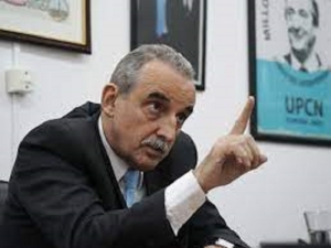 El precandidato a presidente guillermo moreno llega a jujuy