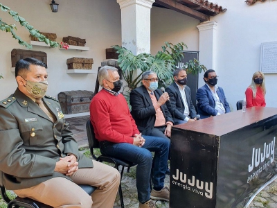 Festejo Patrio por el 25 de Mayo en plaza Belgrano