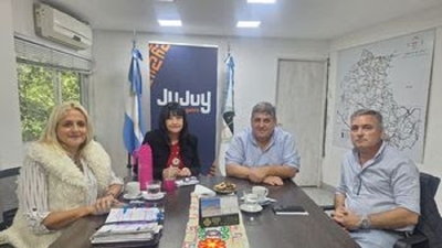 Articulan acciones de contenci&oacute;n para hijos e hijas de trabajadores rurales