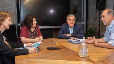 Morales se reuni&oacute; con Vizzotti que lo felicit&oacute; por la campa&ntilde;a de vacunaci&oacute;n implementada en Jujuy