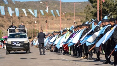 Polic&iacute;a de la Provincia conmemor&oacute; un nuevo aniversario de su fundaci&oacute;n